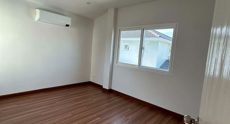 For sale 3 bedrooms house in Mueang Phuket, Phuket