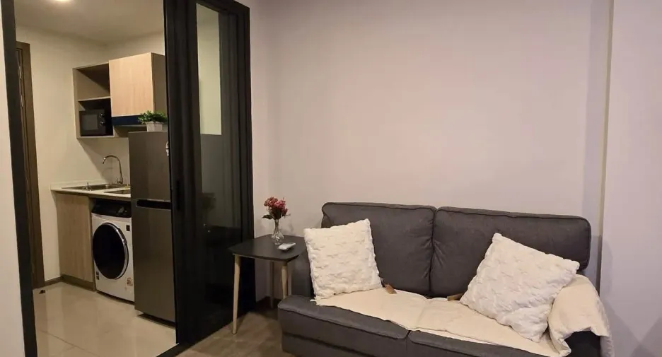 For rent 1 bed condo in Phaya Thai, Bangkok