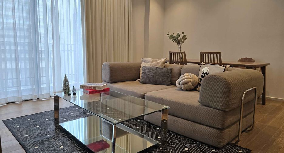 À louer 2 chambres condo à Pathum Wan, Bangkok