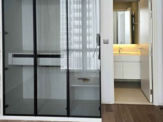 For rent 2 bedrooms condo in Pathum Wan, Bangkok