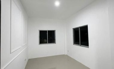 出售 2 卧室 联排别墅 在 Bang Lamung, Chon Buri