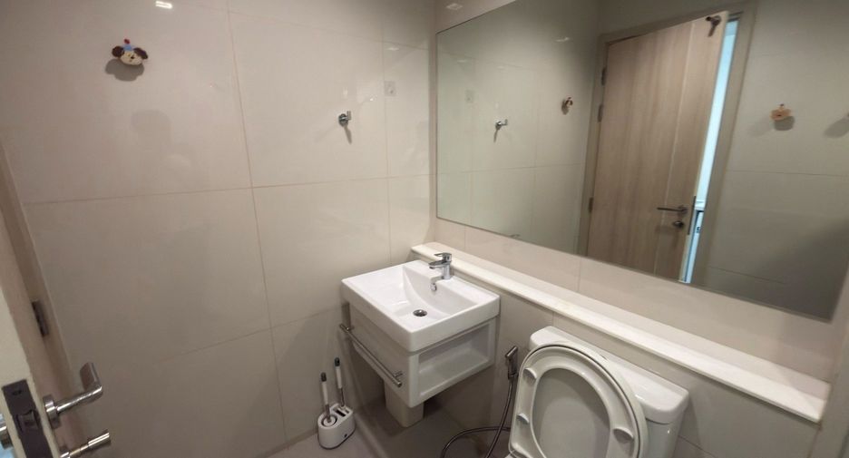 For rent 1 bed condo in Pathum Wan, Bangkok
