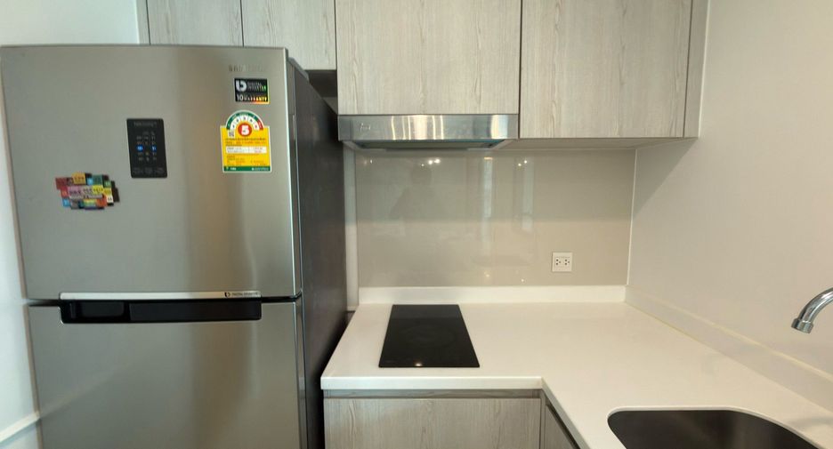 For rent 1 bed condo in Pathum Wan, Bangkok
