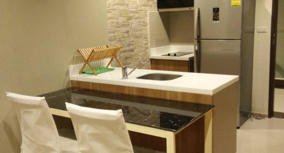 For sale 1 bed condo in Sathon, Bangkok