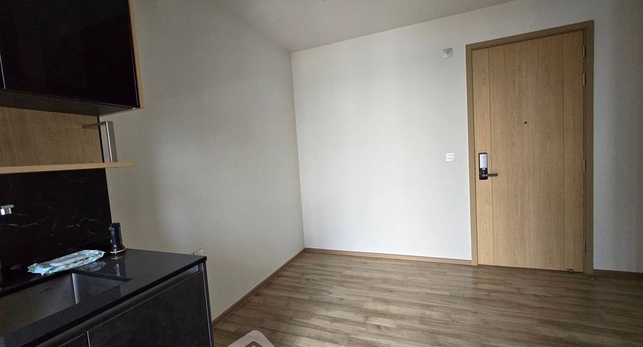 Продажа 1 кровать кондо в Чатучак, Бангкок