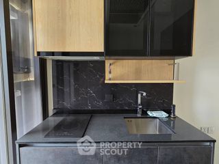 Продажа 1 кровать кондо в Чатучак, Бангкок