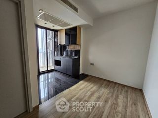 Продажа 1 кровать кондо в Чатучак, Бангкок