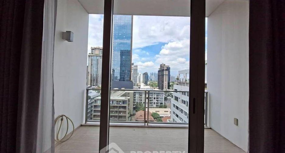 For rent and for sale 2 bedrooms condo in Pathum Wan, Bangkok