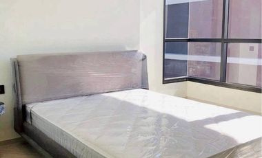 Condo en venta de 2 habitaciones en Khlong San, Bangkok