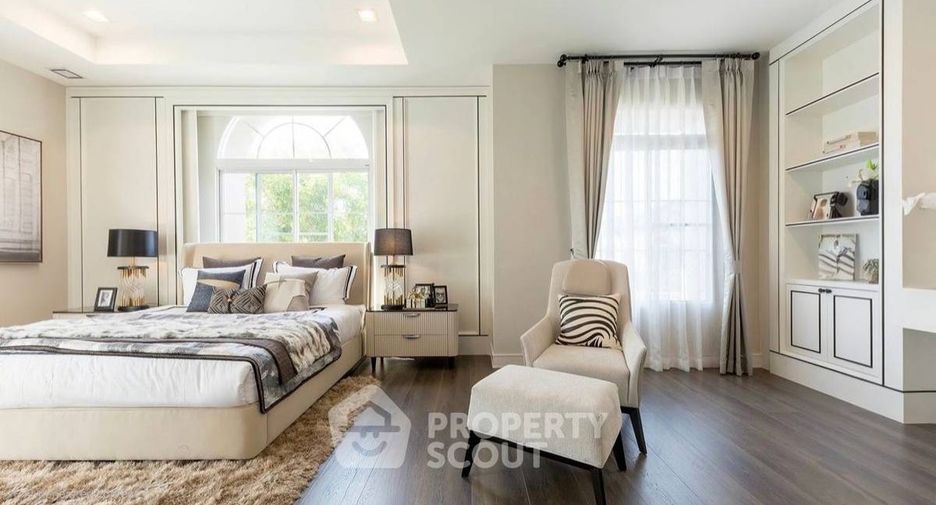For sale 4 ベッドルーム house in Bang Khen, Bangkok