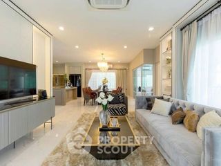For sale 4 ベッドルーム house in Bang Khen, Bangkok
