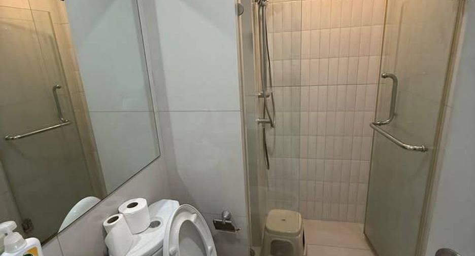 Condo en alquiler de 2 habitaciones en Watthana, Bangkok