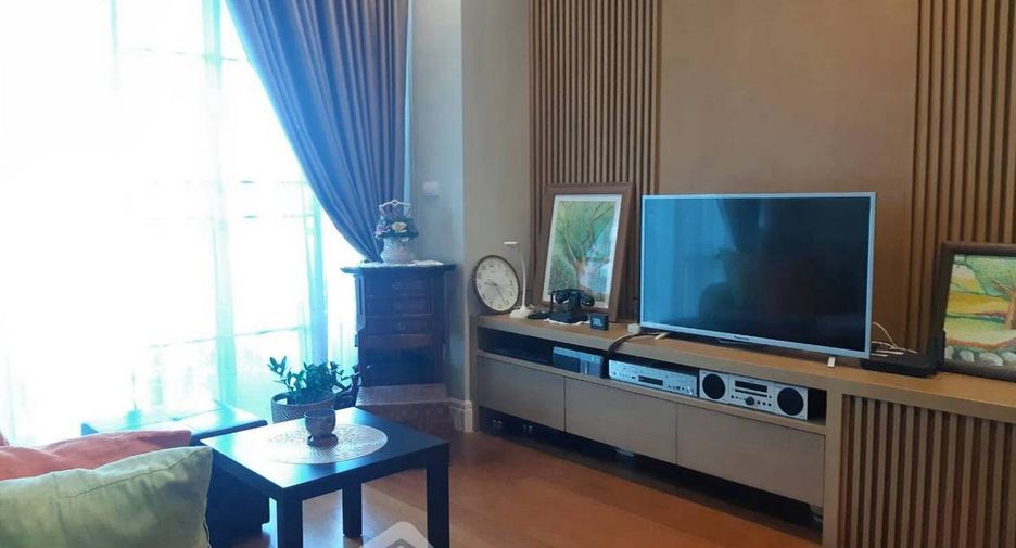 Condo en alquiler de 2 habitaciones en Khlong Toei, Bangkok