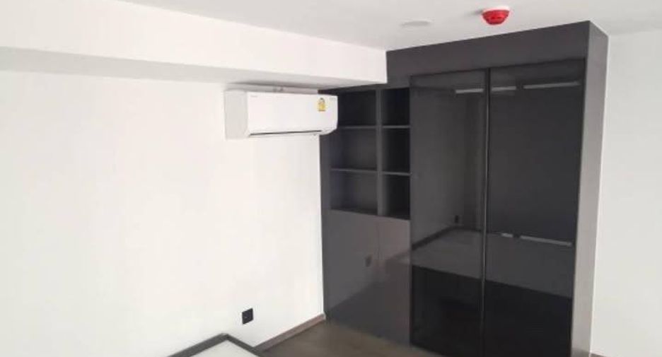 For rent 1 bed condo in Bang Rak, Bangkok