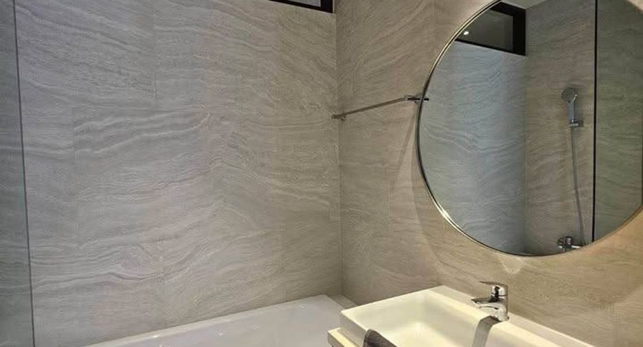 For rent 2 ベッドルーム condo in Watthana, Bangkok