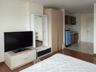 Продажа 1 кровать кондо в Ратчатхещи, Бангкок