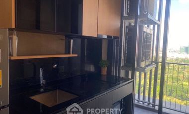 Продажа 1 кровать кондо в Чатучак, Бангкок