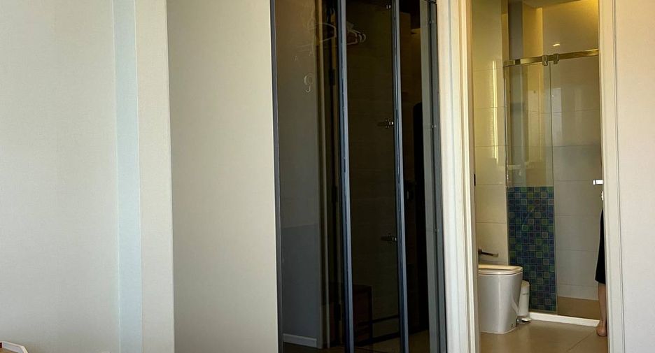 À vendre 1 chambre condo à Sathon, Bangkok