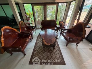For sale 3 bedrooms house in Lat Phrao, Bangkok