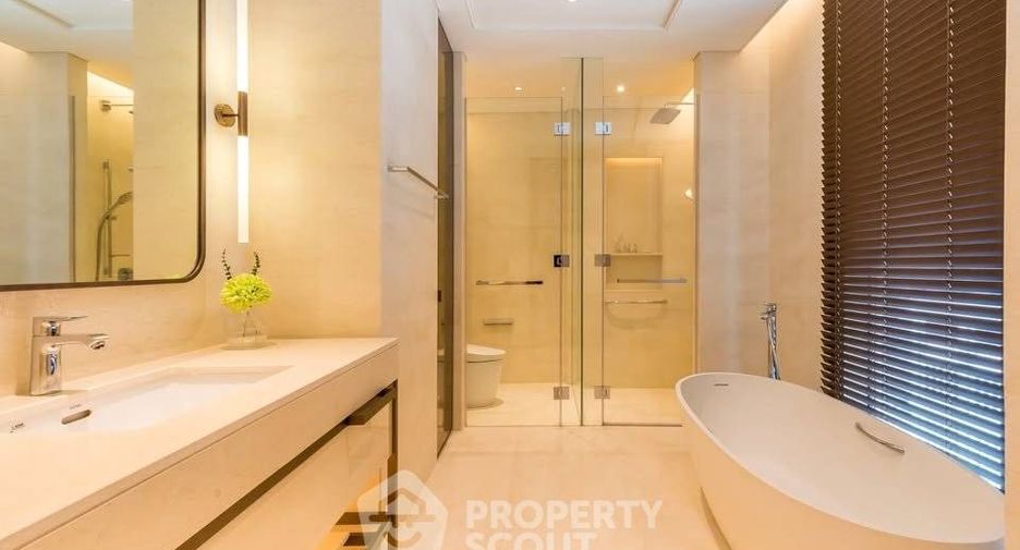 Продажа 2 спальни кондо в Патхум Щан, Бангкок