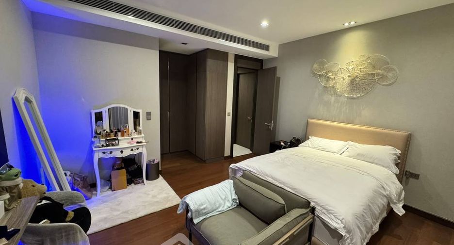 À vendre 3 chambres condo à Khlong Toei, Bangkok