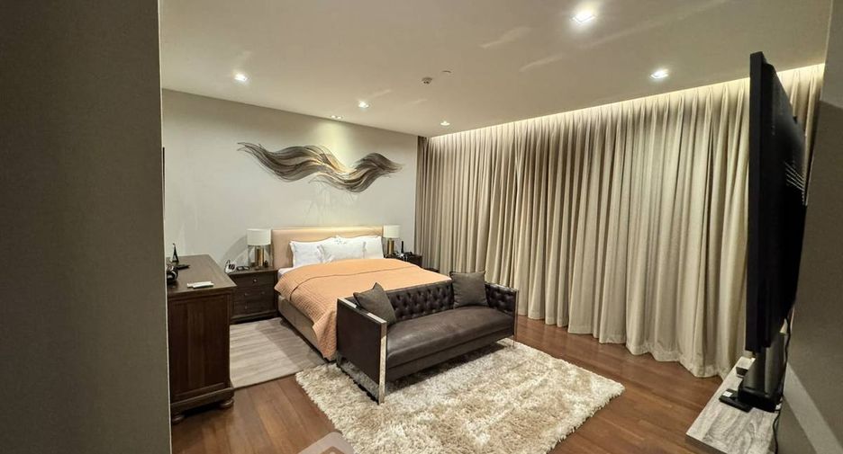 À vendre 3 chambres condo à Khlong Toei, Bangkok