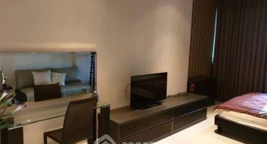 For sale 1 bed condo in Pathum Wan, Bangkok