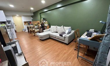 For sale 1 bed condo in Watthana, Bangkok