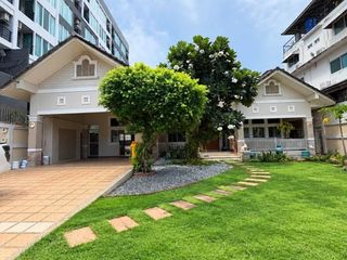 For sale 4 bedrooms villa in Bang Lamung, Chonburi