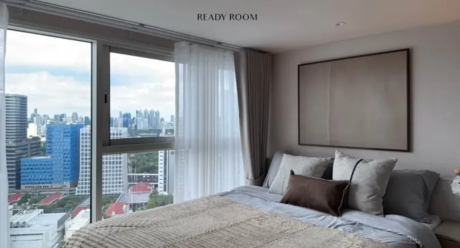For rent 2 bedrooms condo in Bang Rak, Bangkok