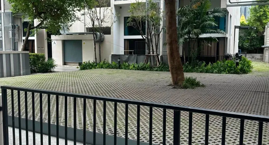 For rent 1 bed condo in Sathon, Bangkok