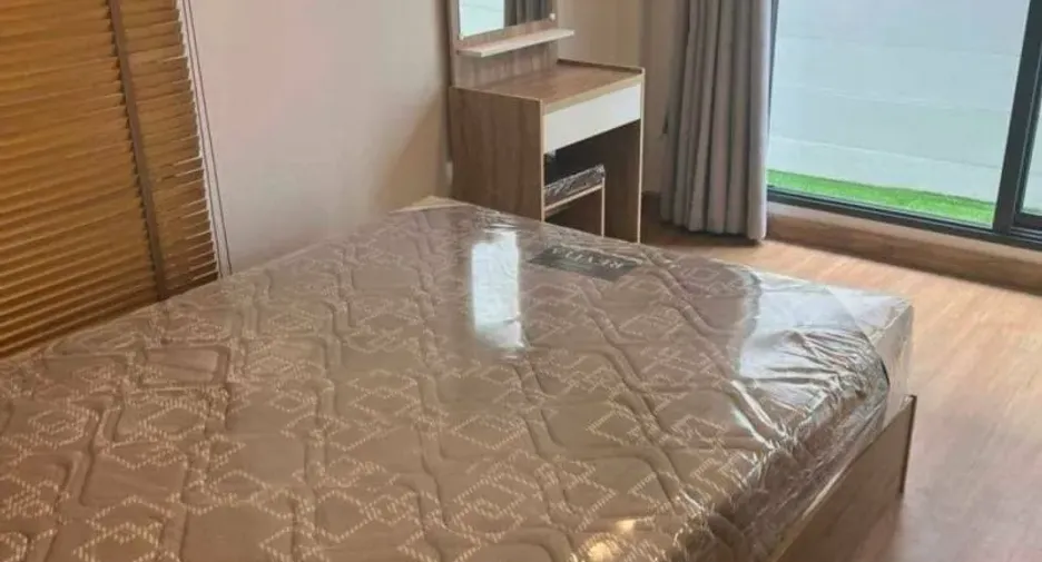 出售 和 出租 4 卧室 独立屋 在 Bang Phli, Samut Prakan