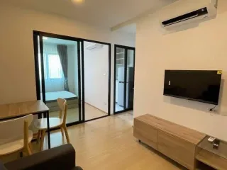 Wohnung zur Miete mit 1 Zimmer in Wang Thonglang, Bangkok