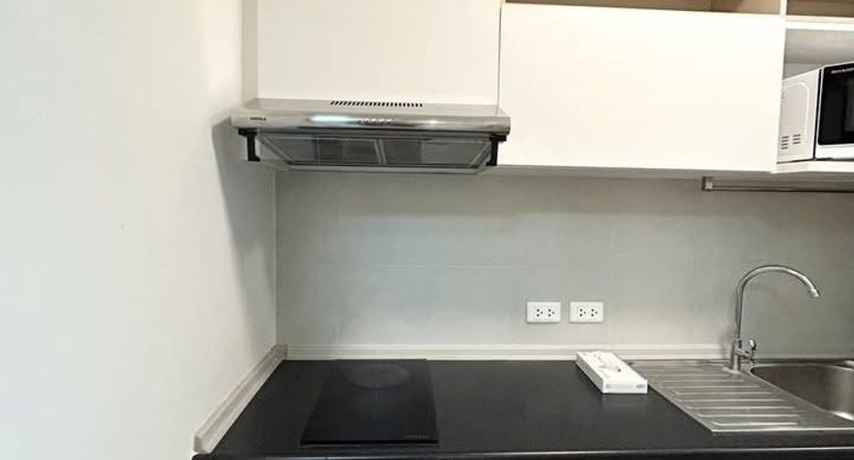 ขาย 2 ห้องนอน คอนโด ใน ห้วยขวาง, กรุงเทพฯ