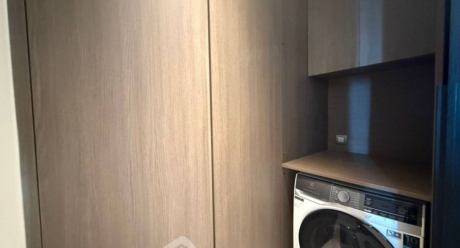For rent 2 ベッドルーム condo in Khlong Toei, Bangkok