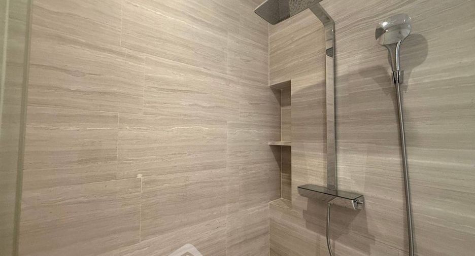 For rent 2 ベッドルーム condo in Khlong Toei, Bangkok