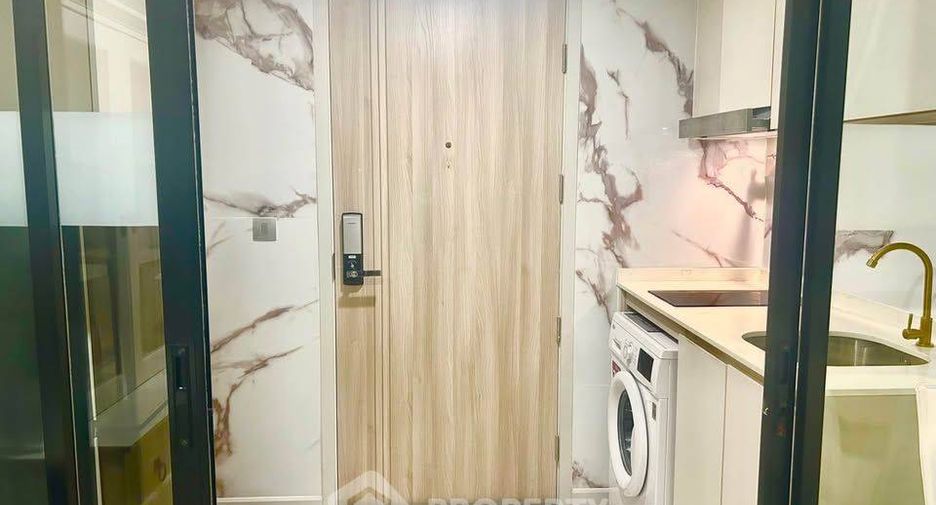 For rent 1 bed condo in Sathon, Bangkok