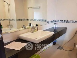 Wohnung zur Miete mit 2 Zimmer in Ratchathewi, Bangkok