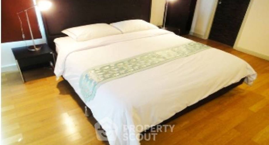 For rent 2 bedrooms condo in Bang Kho Laem, Bangkok