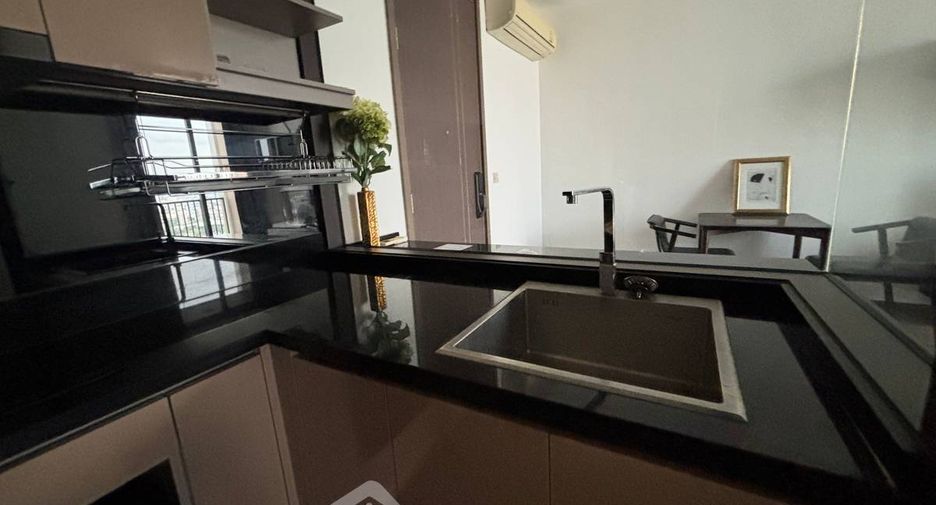 Wohnung zur Miete mit 1 Zimmer in Khlong Toei, Bangkok