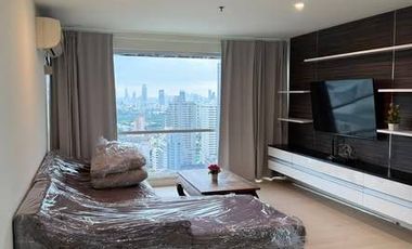 For rent 2 ベッドルーム condo in Watthana, Bangkok