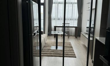 Wohnung zur Miete mit 1 Zimmer in Huai Khwang, Bangkok