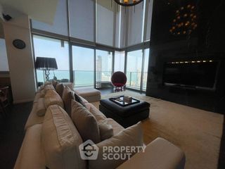 Condo en alquiler de 4 habitaciones en Bang Lamung, Chonburi