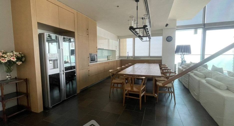 Condo en alquiler de 4 habitaciones en Bang Lamung, Chonburi