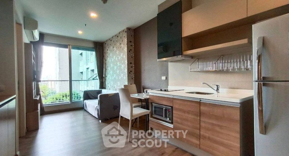 For rent 1 bed condo in Phra Khanong, Bangkok