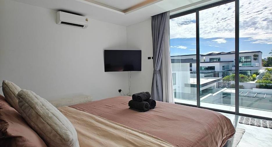 À louer 3 chambres maison à Bang Lamung, Chonburi