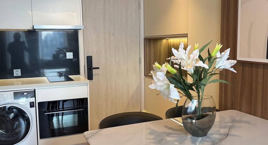 Condo en alquiler de 1 habitaciones en Watthana, Bangkok