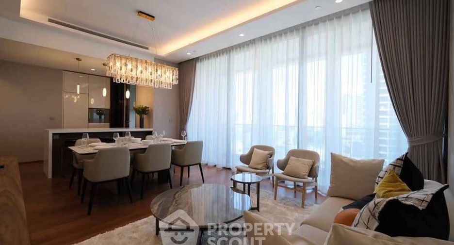 Condo en alquiler de 3 habitaciones en Khlong Toei, Bangkok