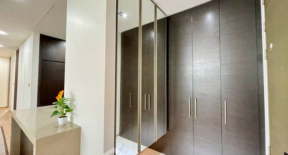 ให้เช่า 2 ห้องนอน คอนโด ใน สาทร, กรุงเทพฯ