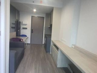 Wohnung zur Miete mit 1 Zimmer in Bang Rak, Bangkok